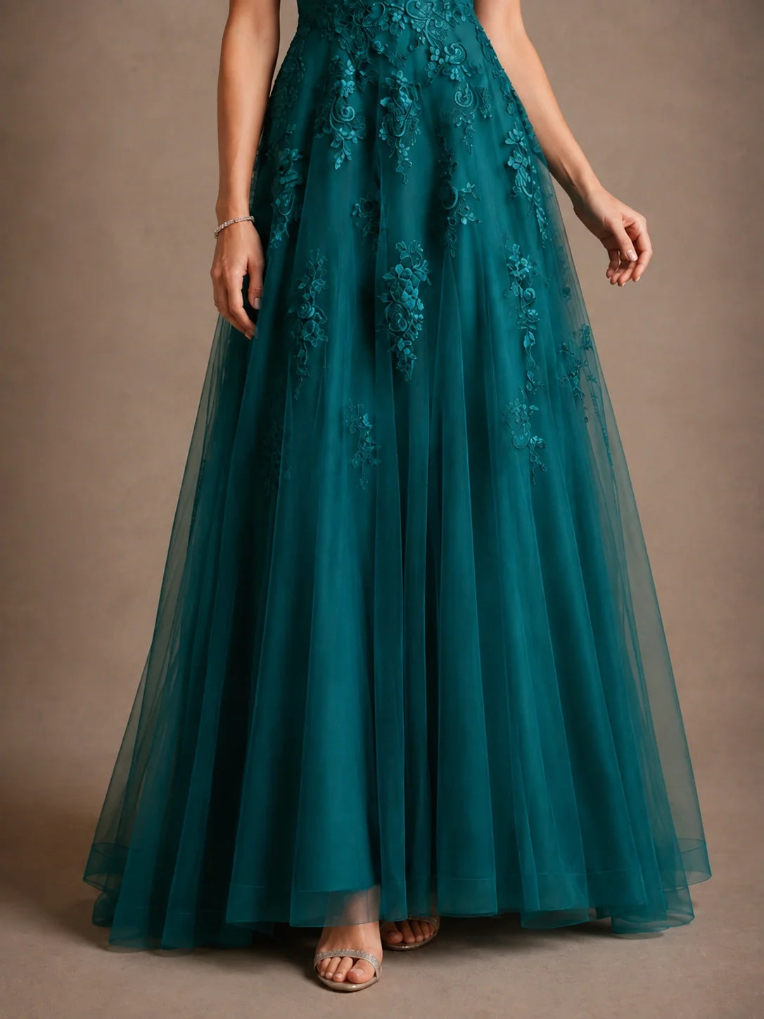 A-Line Chiffon Mother of the Bride Dress with Lace Appliques